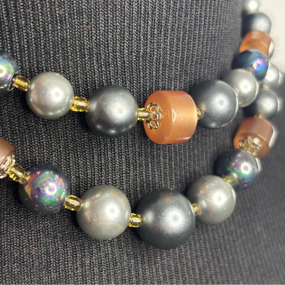 Vintage Elegant Multi-Color Beaded Necklace ✨ - Picture 2 of 4